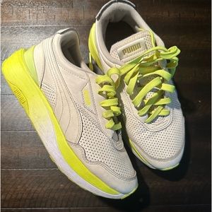 Women size 5 PUMA Sneakers Tan &  Lime Green